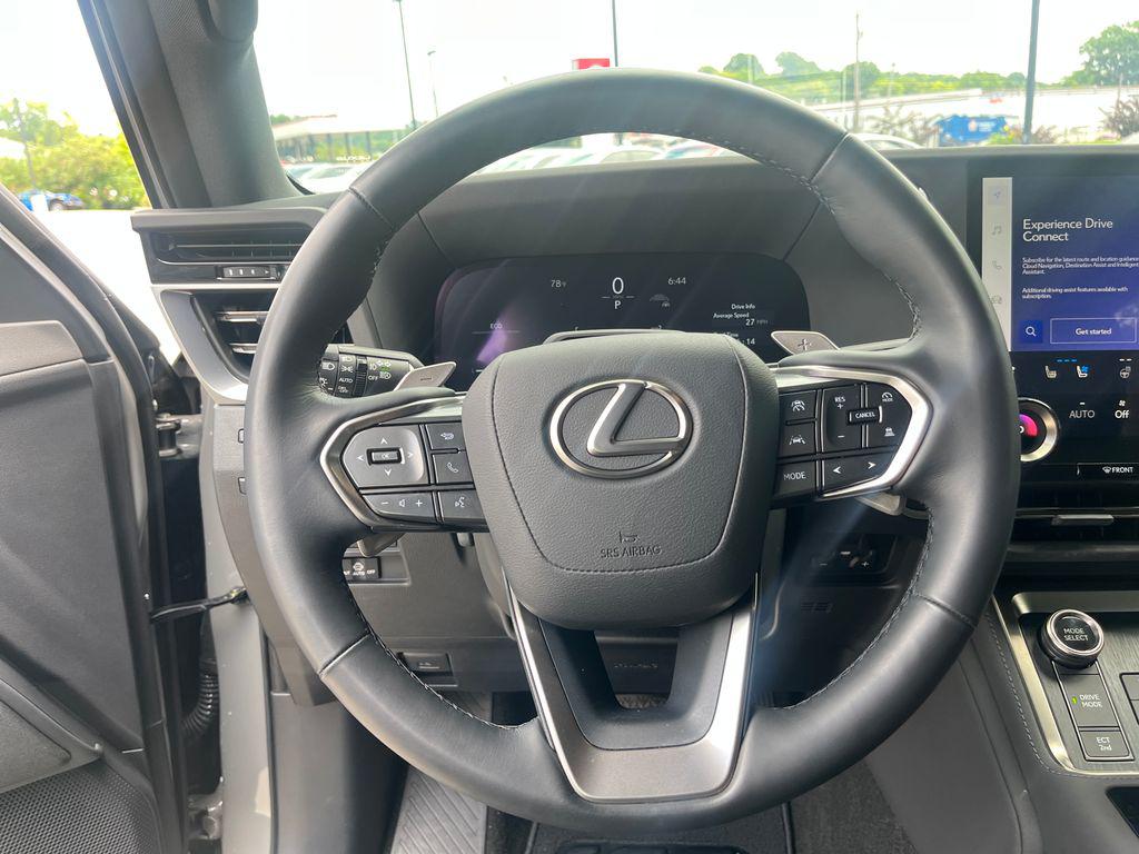 صورة مصغرة 24 لـ 2025 Lexus GX 550 LUXURY+