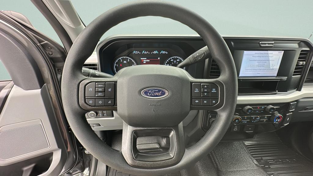 2026 FORD F-350 XL — миниатюра 12