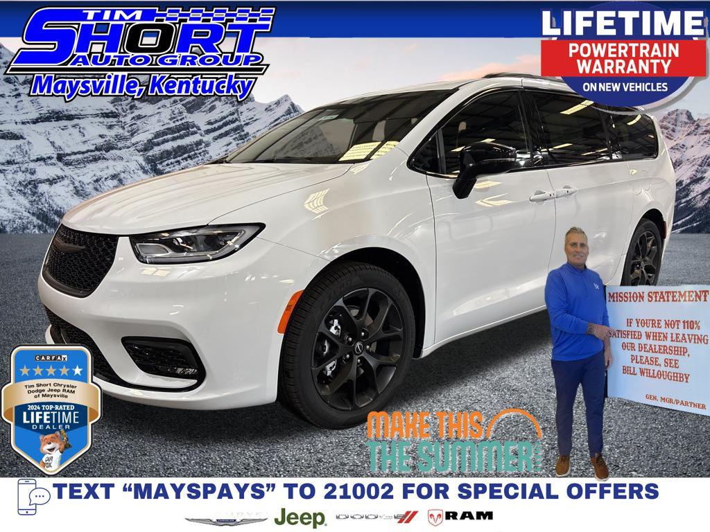 New 2026 Chrysler Pacifica L