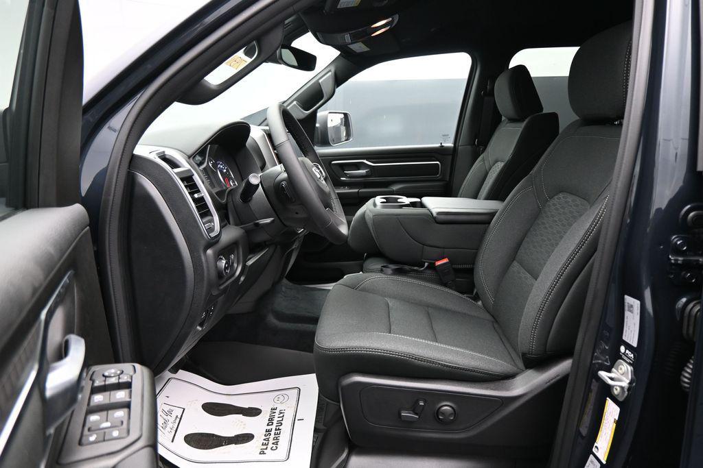 صورة 9 لـ 2026 RAM 1500 BIG HORN/LONE STAR