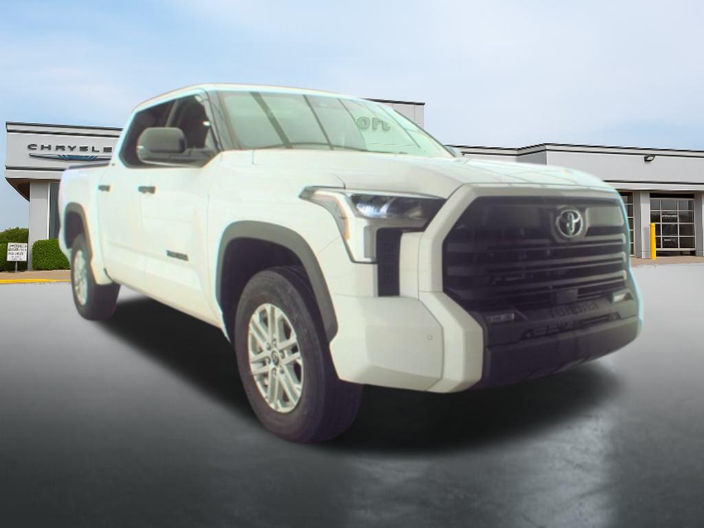 2023 Toyota TUNDRA SR5 — фото 2