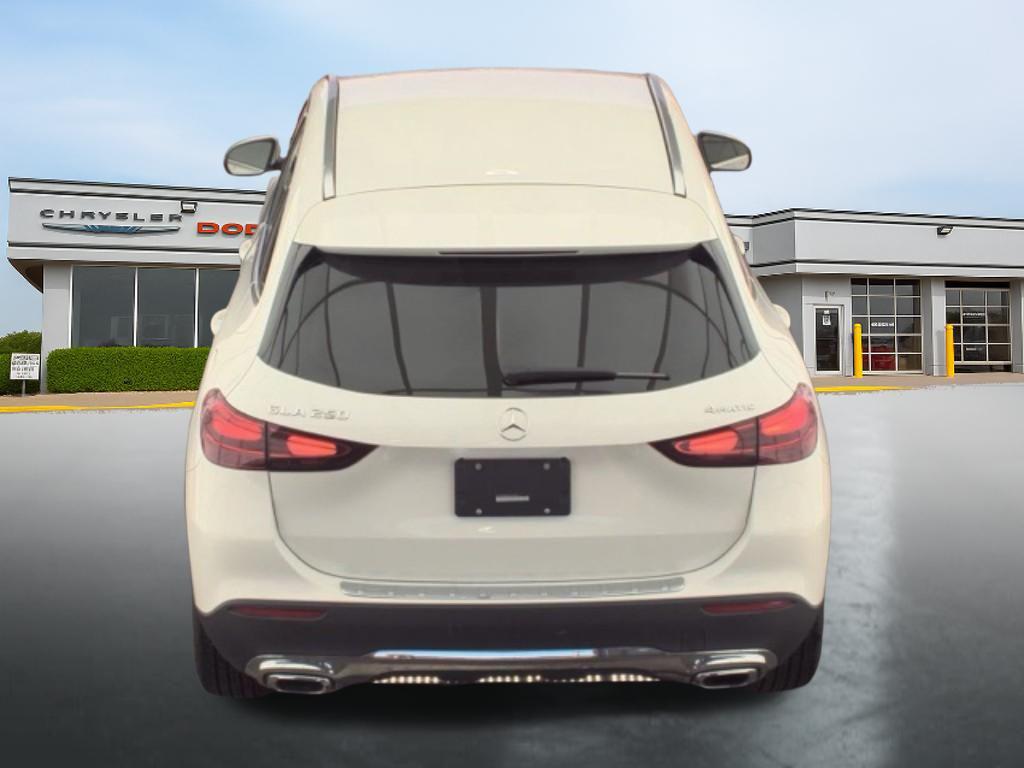 2025 Mercedes-BENZ GLA 照片 8