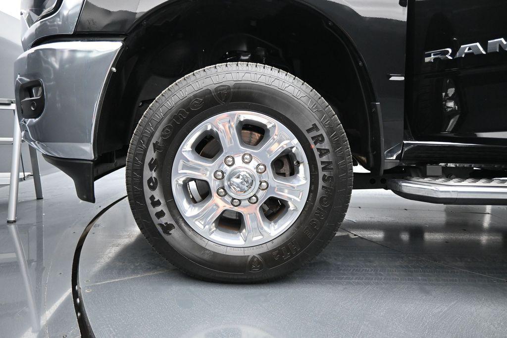 صورة مصغرة 27 لـ 2026 RAM 2500 BIG HORN CREW CAB 4X4 6'4' BOX