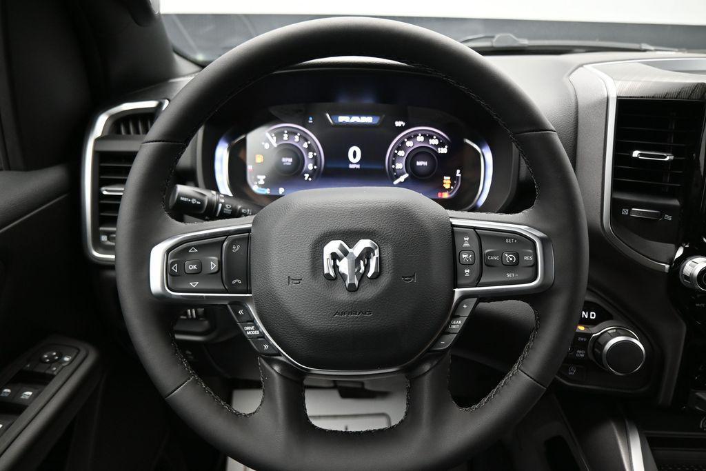 صورة مصغرة 13 لـ 2026 RAM 1500 BIG HORN/LONE STAR