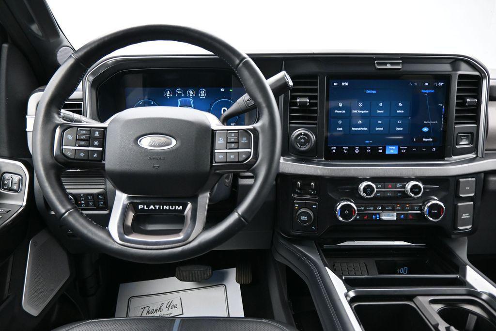 2026 FORD F-250 PLATINUM — миниатюра 16
