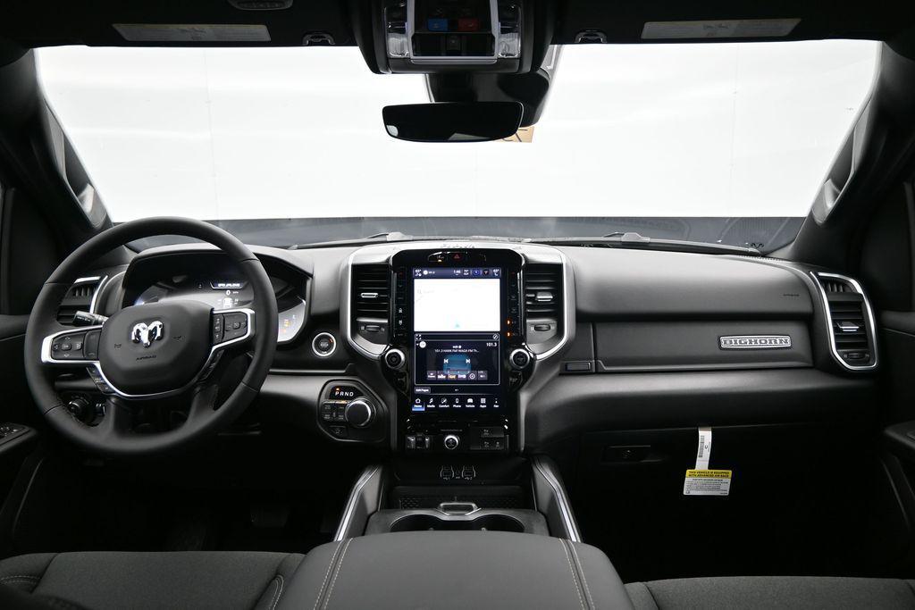 2026 RAM 1500 BIG HORN/LONE STAR — миниатюра 13