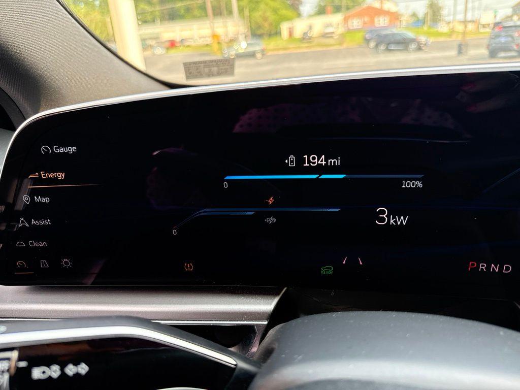 صورة مصغرة 19 لـ 2024 Cadillac LYRIQ TECH