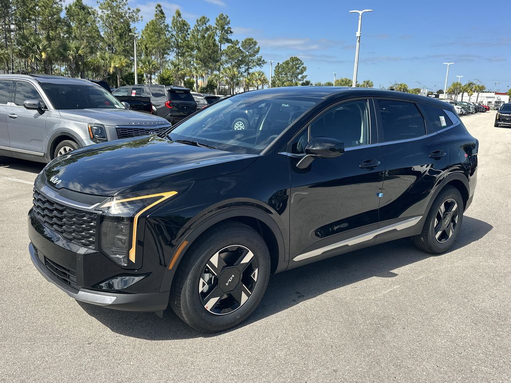 New 2026 Kia Sportage LX