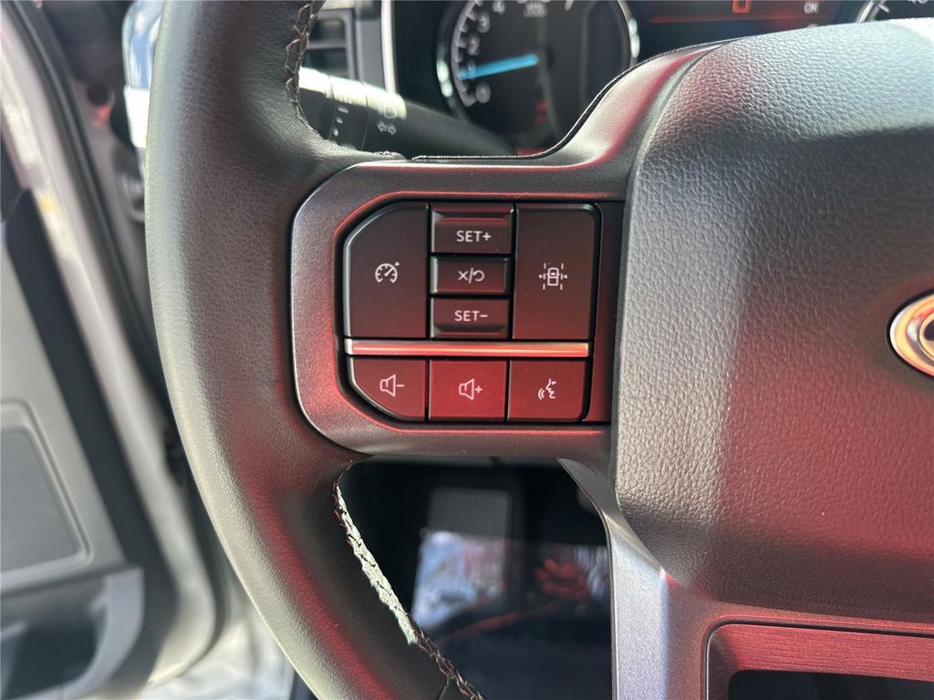 FORD F-150 XLT - 10