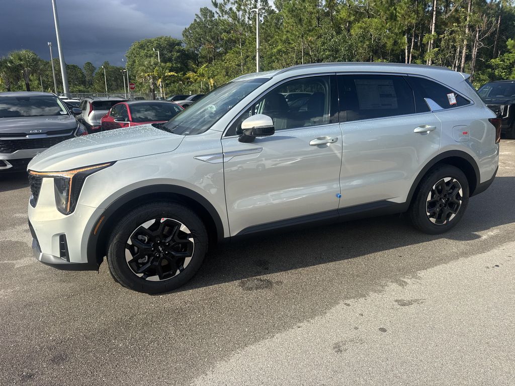New 2026 Kia Sorento S