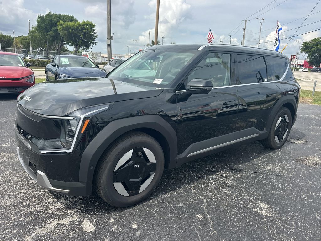 New 2026 Kia EV9 Wind