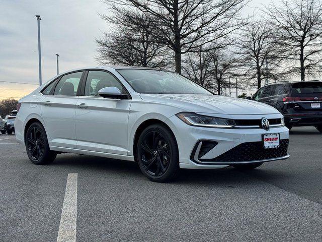 New 2026 Volkswagen Jetta 1.4T SE