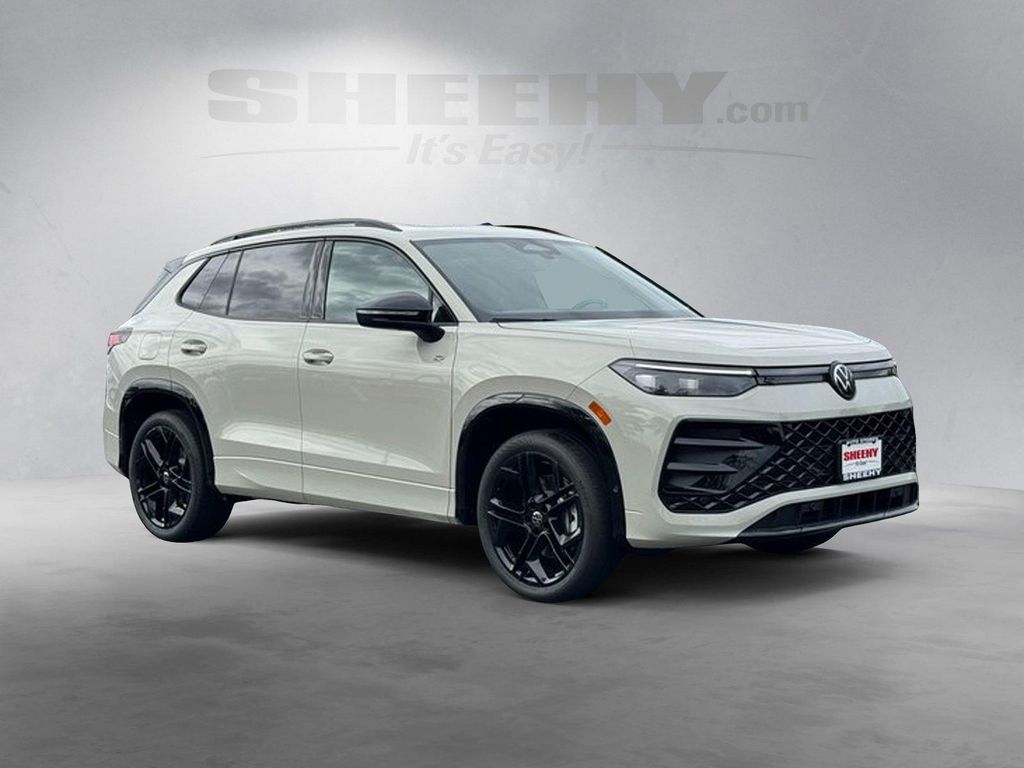 New 2026 Volkswagen Tiguan 2.0T SE R-Line Black 4MOTION