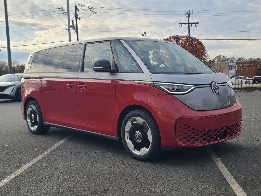 New 2025 Volkswagen ID. Buzz Pro S Plus
