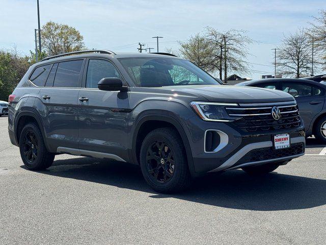 New 2026 Volkswagen Atlas Peak Edition