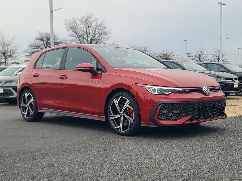 New 2026 Volkswagen Golf GTI 2.0T SE DSG