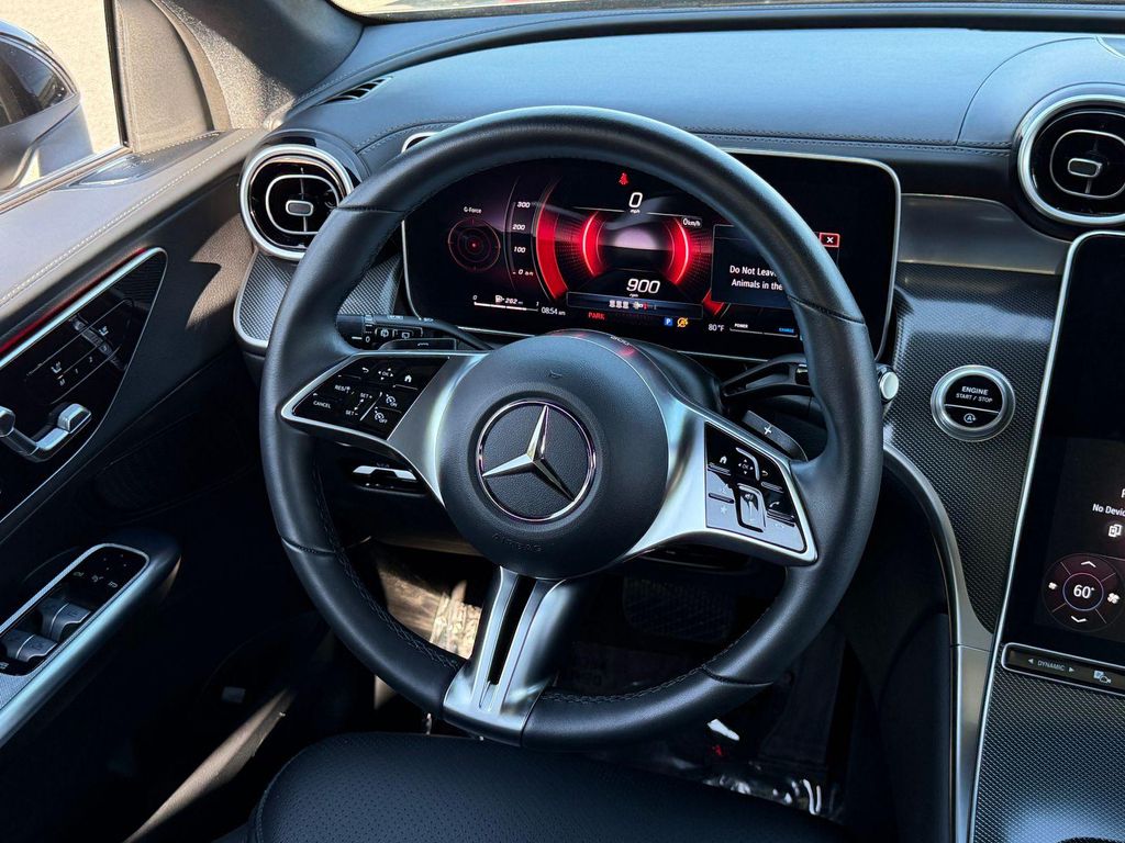 2024 Mercedes-BENZ GLC — миниатюра 19