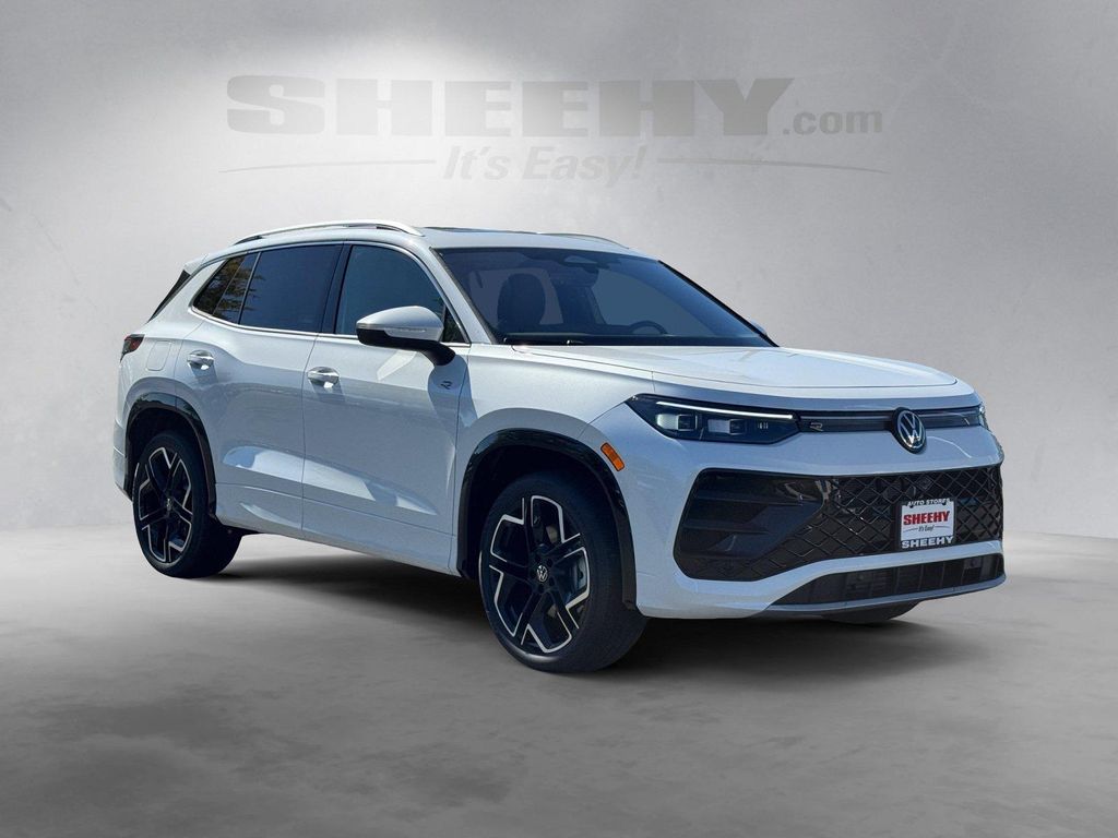New 2026 Volkswagen Tiguan 2.0T SEL R-Line 4MOTION