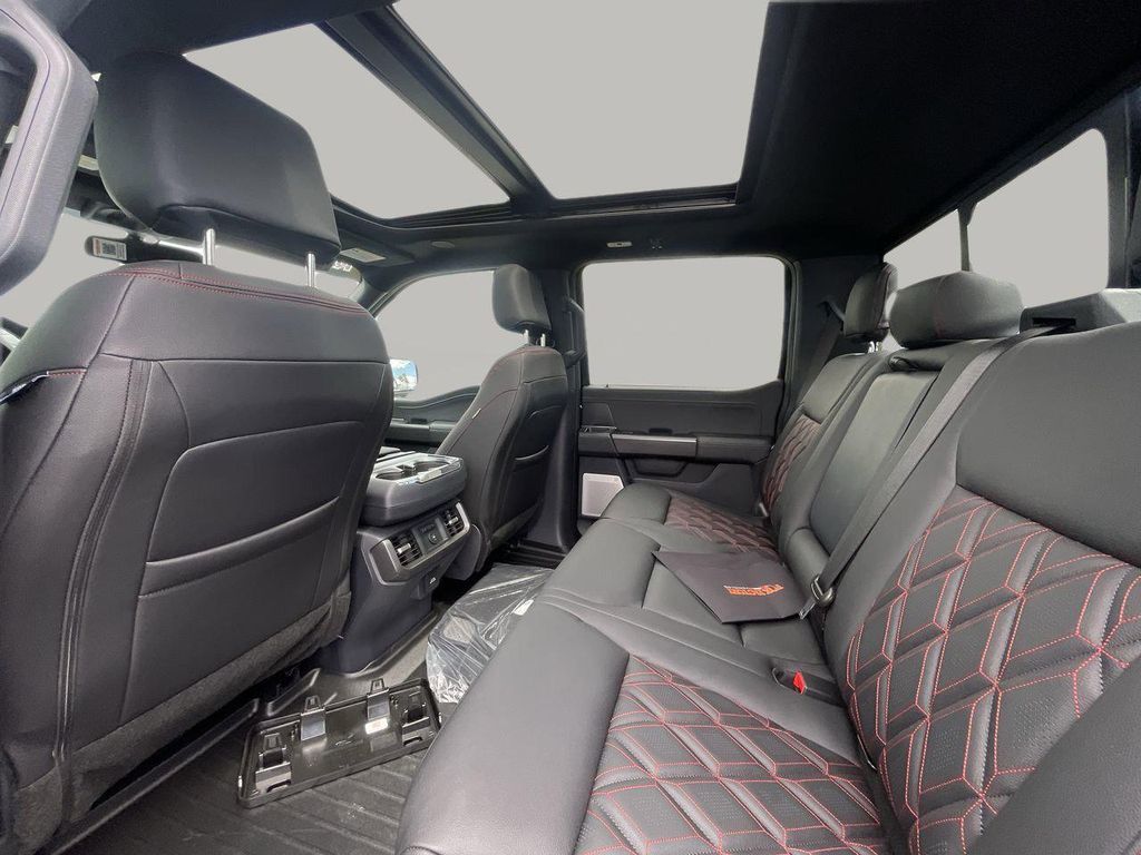 2026 FORD F-150 LARIAT — миниатюра 17