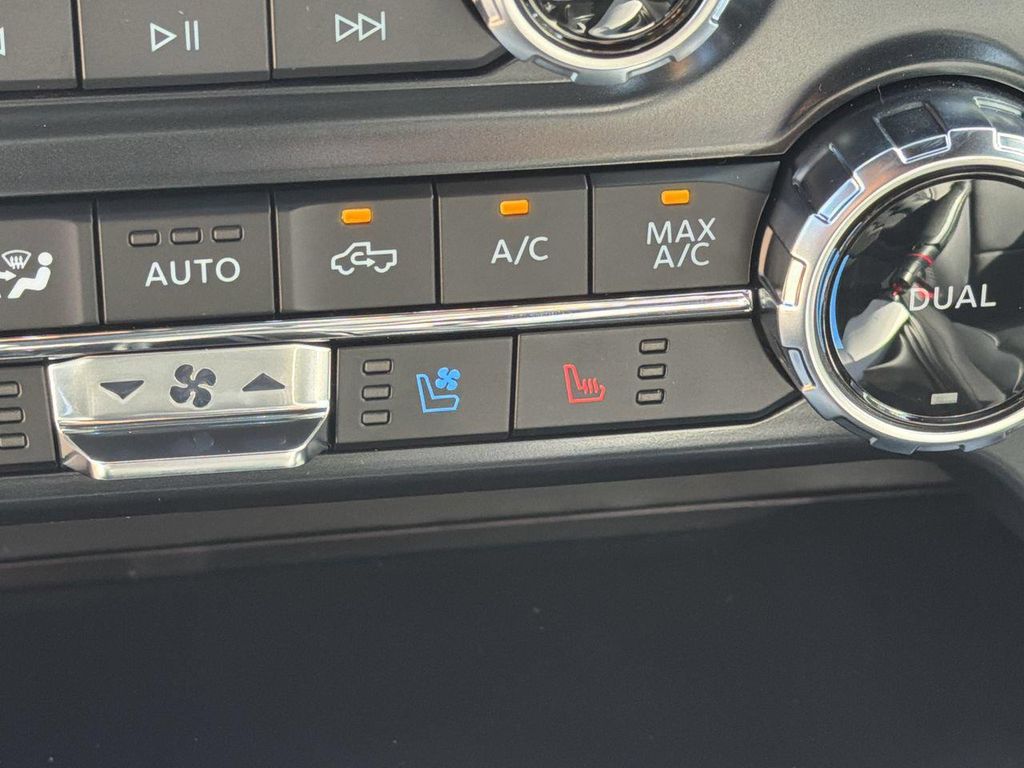 2026 FORD F-150 LARIAT — миниатюра 26