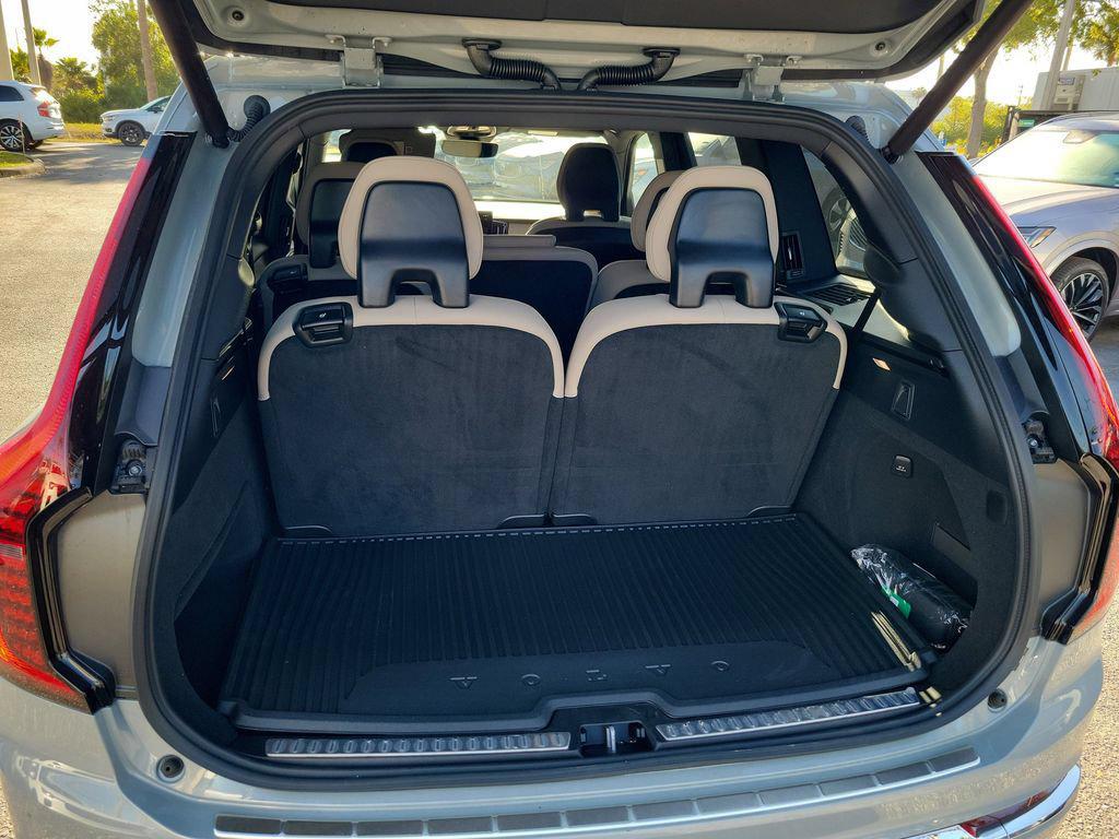 صورة مصغرة 4 لـ 2026 Volvo XC90 PLUS, B6 AWD GAS (MILD HYBRID), GASOLINE, BRI