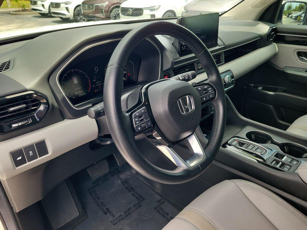 2025 Honda PILOT EX-L — миниатюра 17