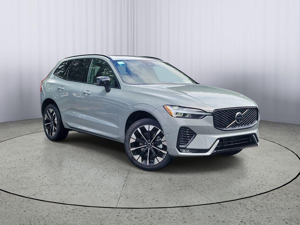 New 2026 Volvo XC60 B5 Plus