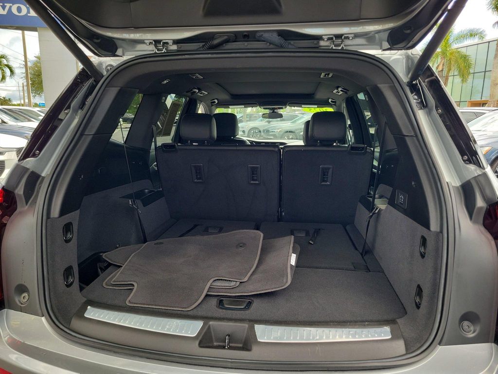 2025 Cadillac XT6 LUXURY FWD — миниатюра 11