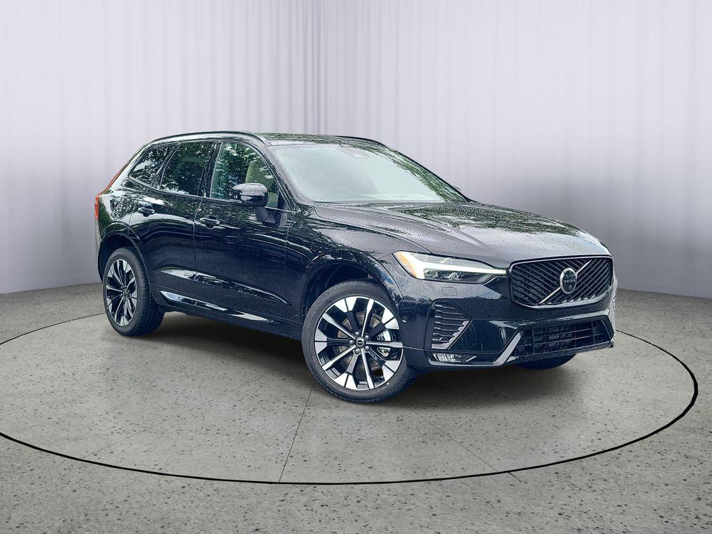New 2026 Volvo XC60 B5 Plus