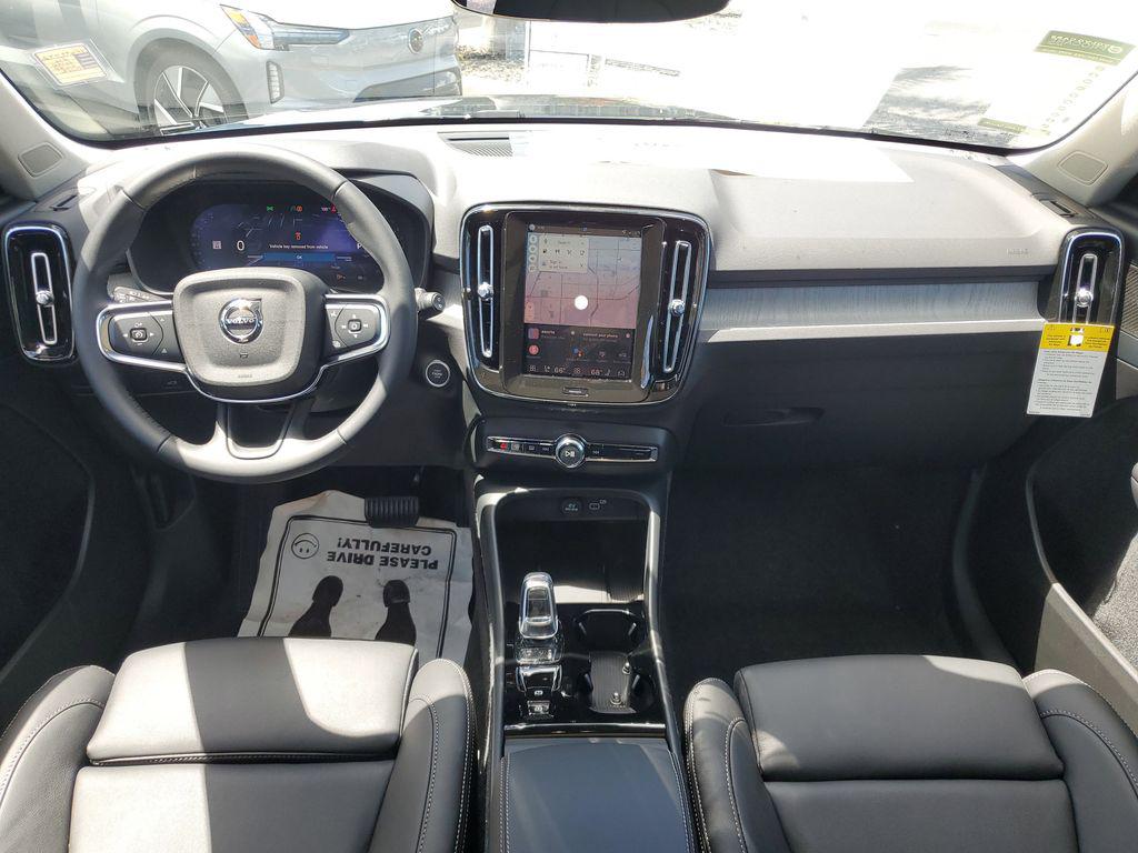 2026 Volvo XC40 ULTRA, B5 AWD GAS (MILD HYBRID), DARK 缩略图 11