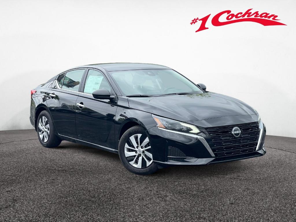New 2025 Nissan Altima S
