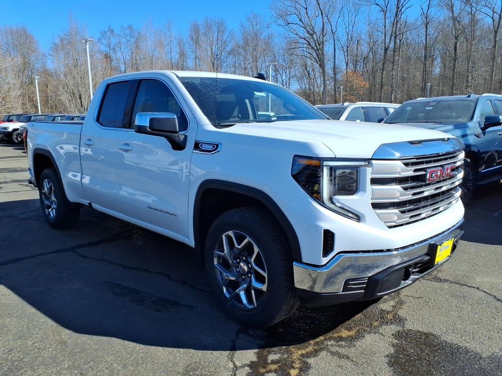 New 2026 GMC Sierra 1500 SLE