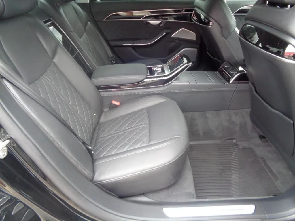 2023 AUDI S8 4.0T — миниатюра 29