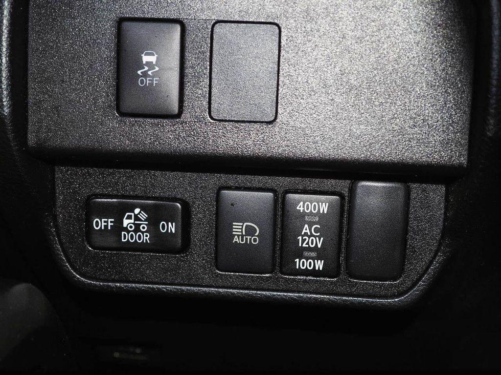 صورة مصغرة 18 لـ 2020 Toyota TACOMA TRD SPORT