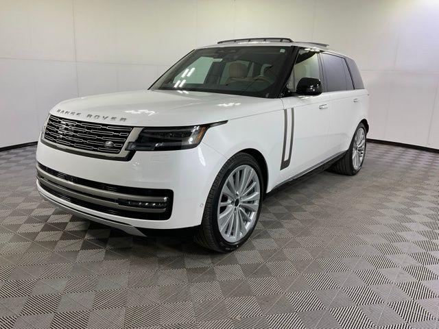 New 2026 Land Rover Range Rover P530 SE 7 Seat