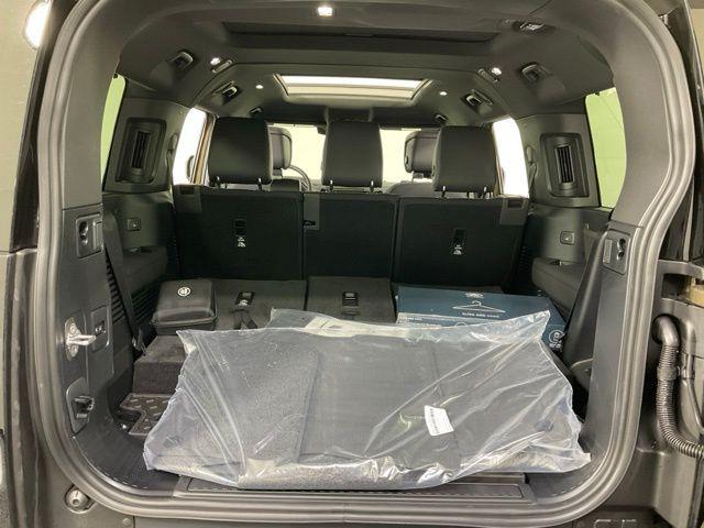 2024 LAND Rover DEFENDER P400 X 缩略图 31