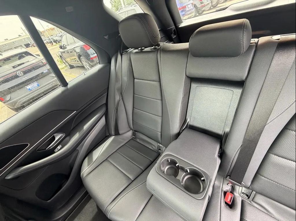 2025 Mercedes-BENZ GLE 缩略图 14