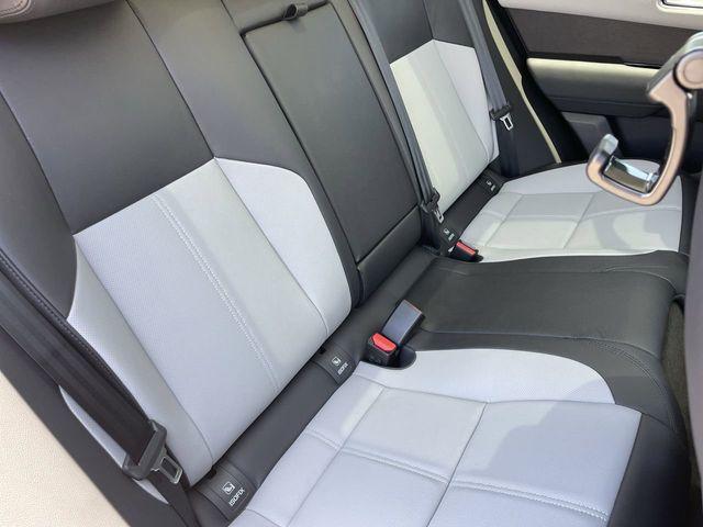 صورة مصغرة 13 لـ 2025 LAND Rover RANGE ROVER VELAR P250 DYNAMIC SE