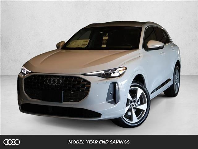 New 2025 Audi Q5 Premium Plus TFSI quattro S tronic