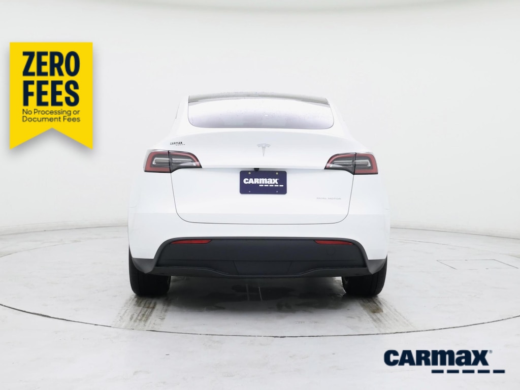 TESLA MODEL Y LONG RANGE - 7