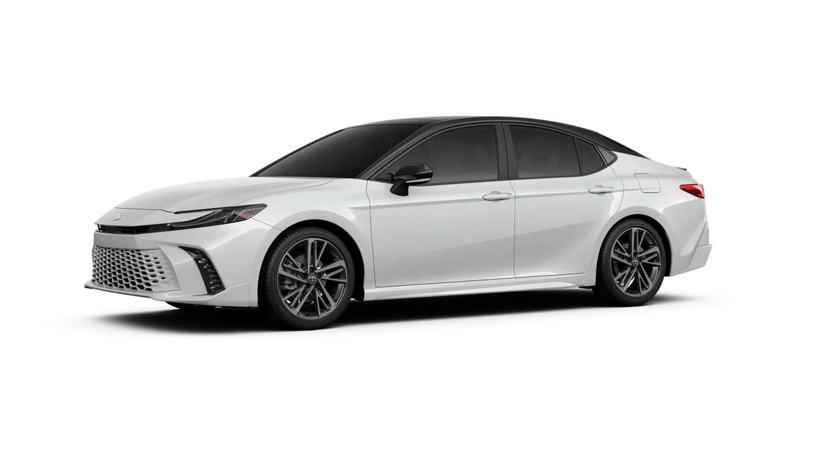 2026 Toyota CAMRY XSE — фото 2