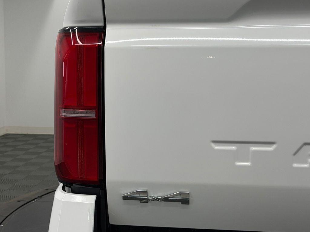 2026 Toyota TACOMA SR5 — миниатюра 13