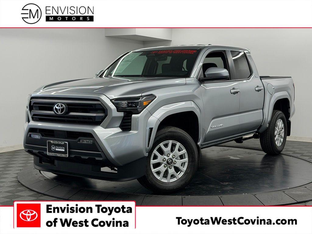 صورة 1 لـ 2026 Toyota TACOMA SR5