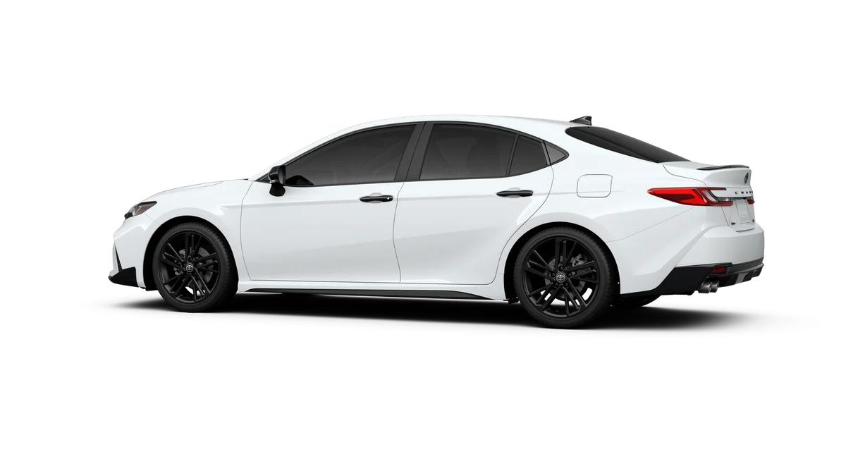 2026 Toyota CAMRY NIGHTSHADE — фото 5