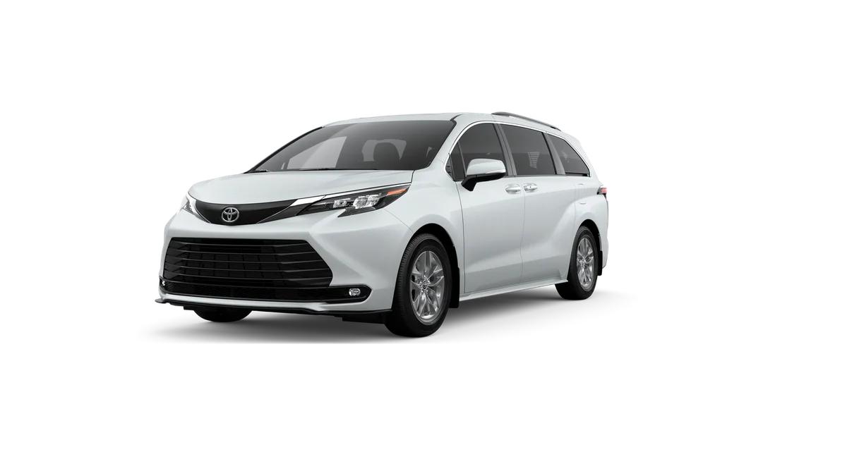 New 2026 Toyota Sienna XLE