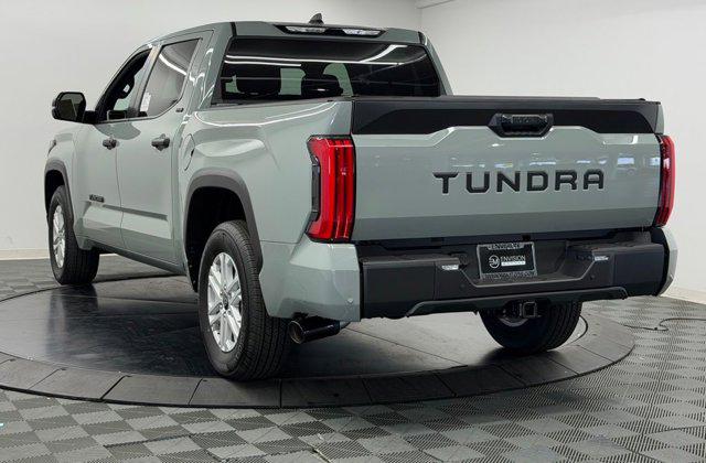 TOYOTA TUNDRA - 10