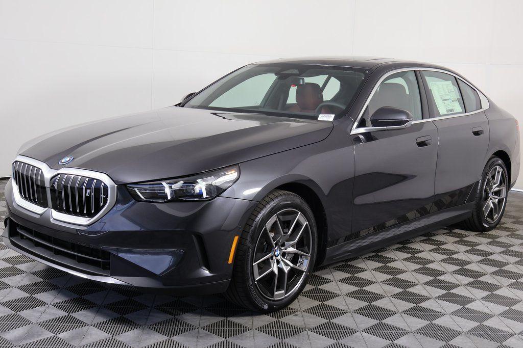 New 2026 BMW i5 xDrive40