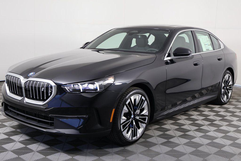 New 2026 BMW i5 xDrive40