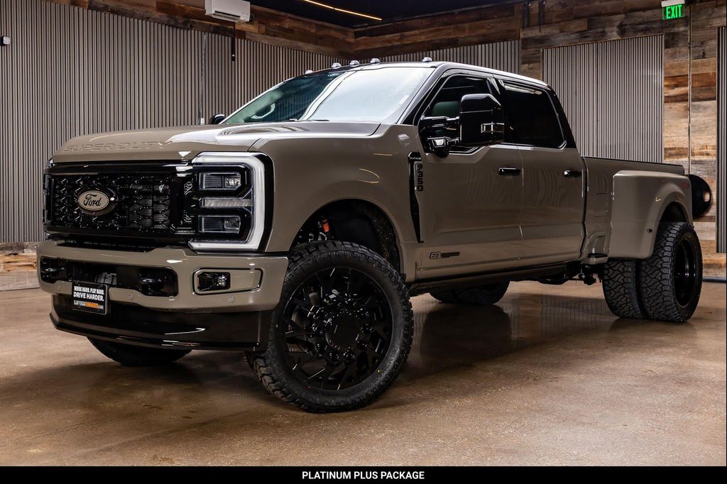 2026 FORD F-350 PLATINUM — фото 4