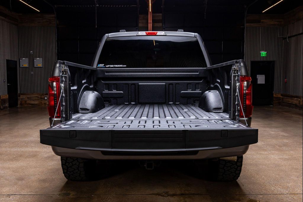 FORD F-150 STX - 9